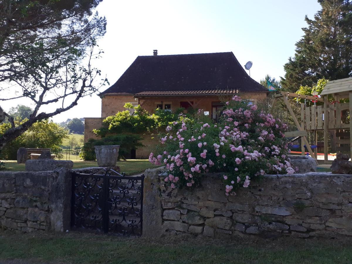 Gite "Las Casitas Du Lot" Dans Le Perigord Frayssinet-le-Gélat Exteriér fotografie